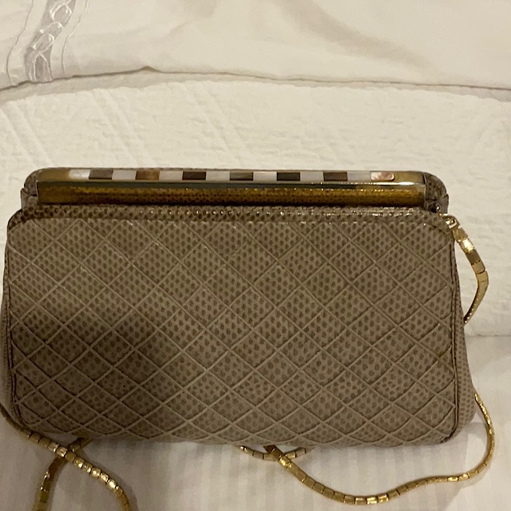 JUDITH LEIBER LIZARD CLUTCH WITH GOLD TONE CHAIN AND MOTHER OF PEARL (FI…